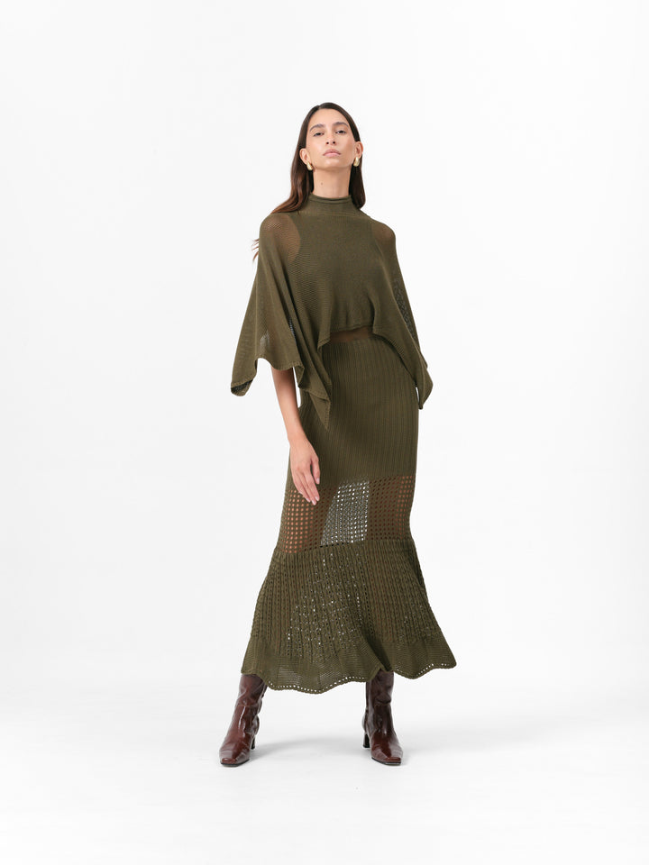 FALLENDER WINTERMOOS-KLEID