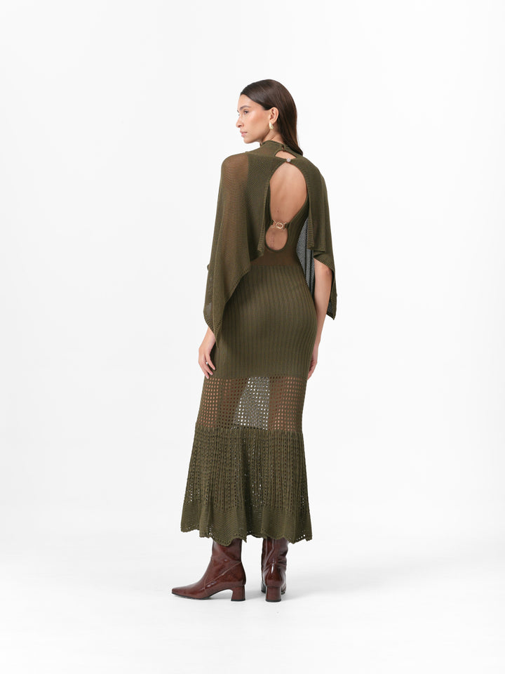 FALLENDER WINTERMOOS-KLEID