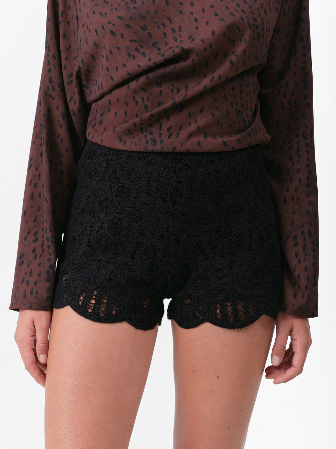 PEONIE SHORTS SCHWARZ